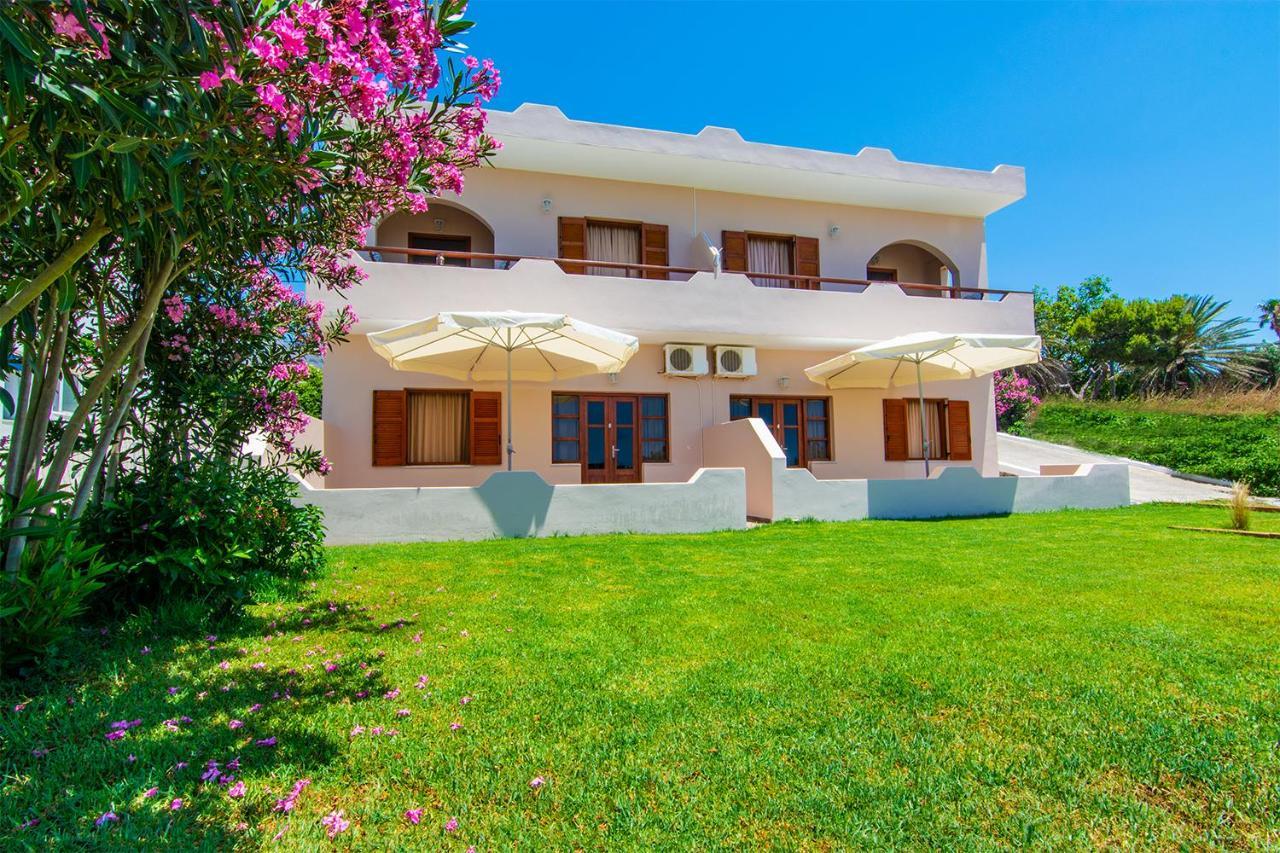 Liviko Beach Apartments - Only Adults Frangocastelo Bagian luar foto